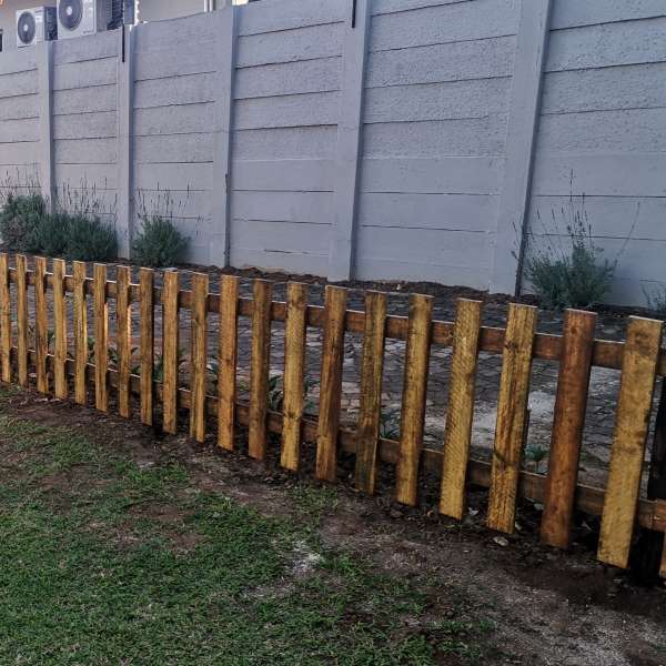 CCA Picket Fencing